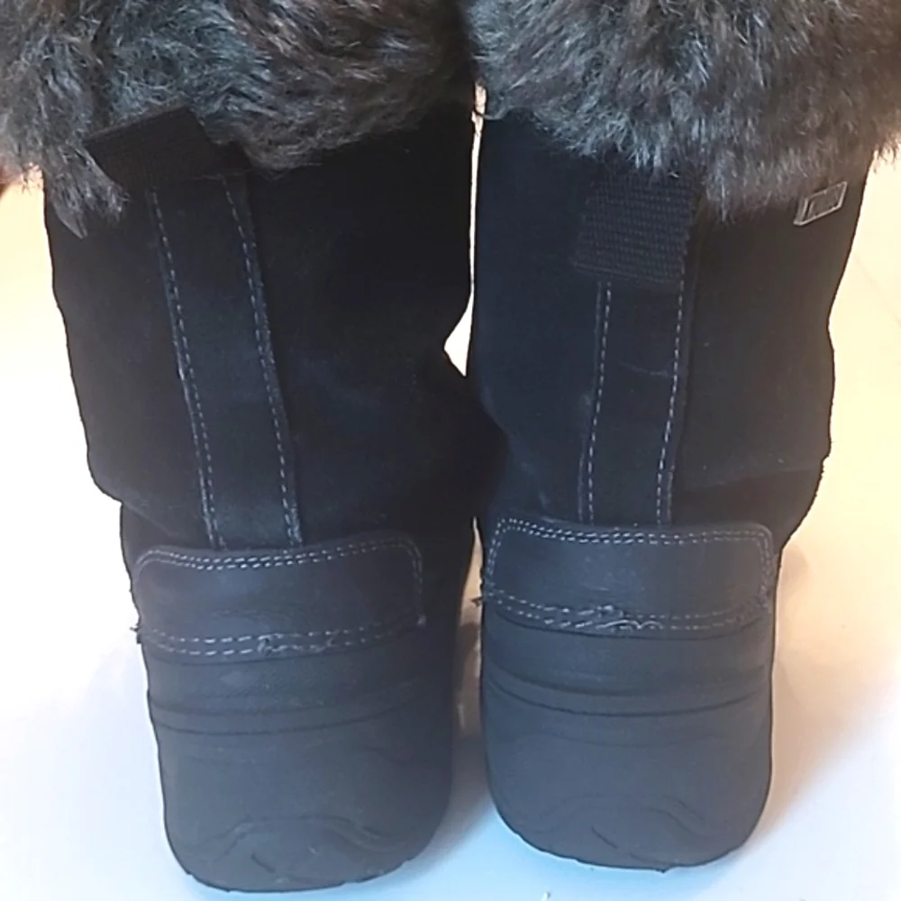 Khombu The Slope Snow Duck Boot Faux Fur Leather Rubber Sole Lace Up Water Proof